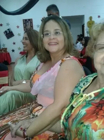 Mujer de 56 busca hombre para hacer pareja en Palmira, Colombia
