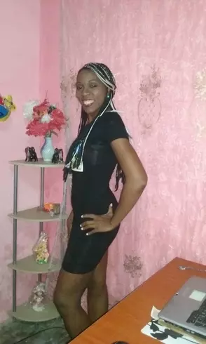 Mujer de 47 busca hombre para hacer pareja en La Habana, Cuba