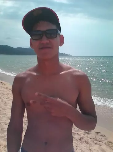 Chico de 26 busca chica para hacer pareja en Cumana, Venezuela