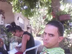 Chico de 35 busca chica para hacer pareja en Moca, República Dominicana