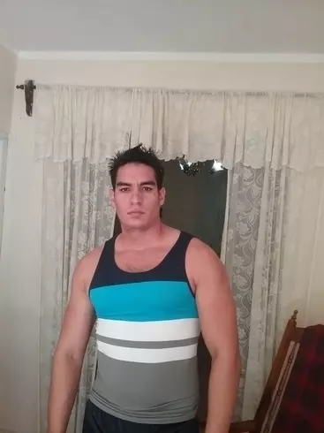 Chico de 30 busca chica para hacer pareja en Las tunas., Cuba