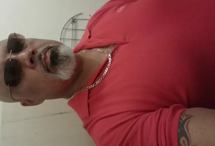 Hombre de 59 busca mujer para hacer pareja en Camuy, Puerto Rico