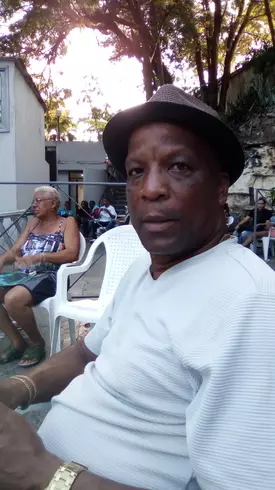 Hombre de 58 busca mujer para hacer pareja en La Habana, Cuba