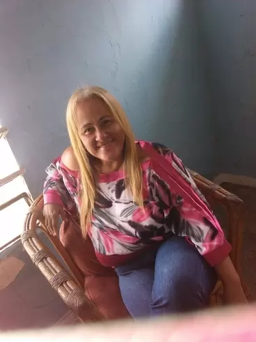 Mujer de 61 busca hombre para hacer pareja en GUAYANA, Venezuela