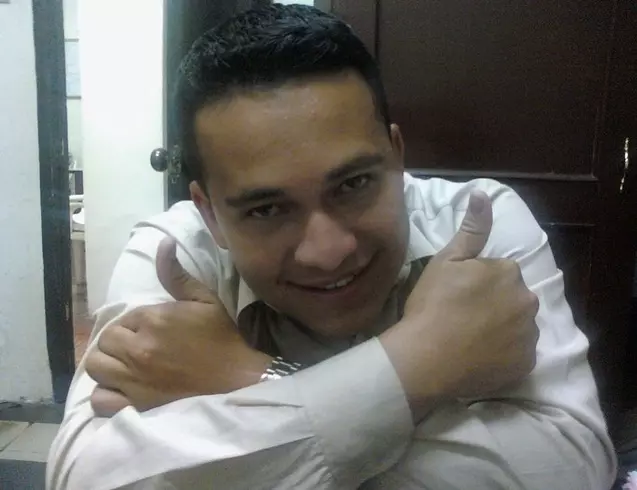 Hombre de 42 busca mujer para hacer pareja en Guayaquil, Ecuador