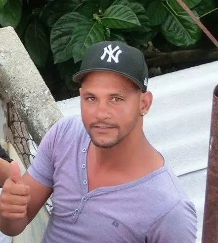 Hombre de 39 busca mujer para hacer pareja en Camaguey, Cuba