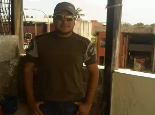 Chico de 34 busca chica para hacer pareja en PORLAMAR, Venezuela