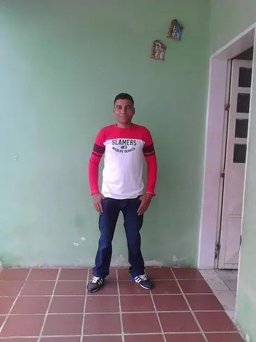Hombre de 38 busca mujer para hacer pareja en Acarigua, Venezuela