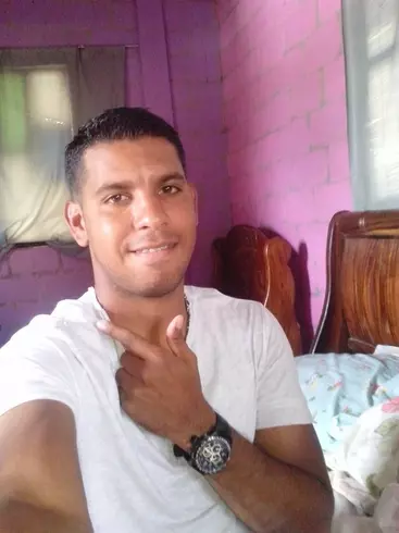 Chico de 31 busca chica para hacer pareja en Aragua, Venezuela