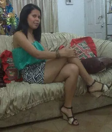 Chica de 34 busca chico para hacer pareja en Puerto la cruz, Venezuela