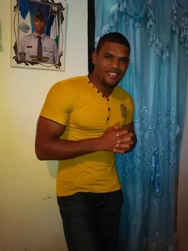 Hombre de 38 busca mujer para hacer pareja en Bajos de Haina, República Dominicana