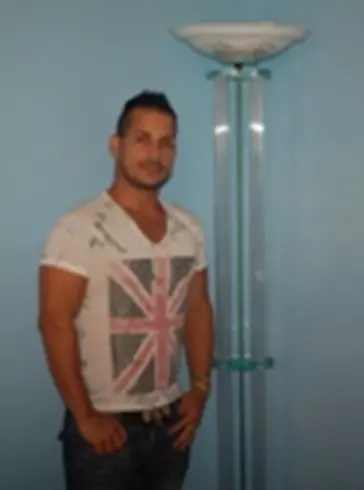 Hombre de 43 busca mujer para hacer pareja en La lisa, Cuba