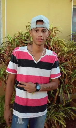 Chico de 29 busca chica para hacer pareja en Coro, Venezuela
