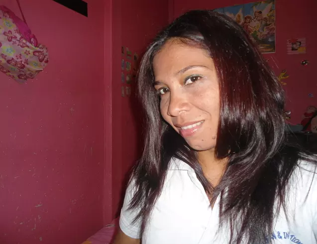Mujer de 45 busca hombre para hacer pareja en Guapiles, Costa Rica