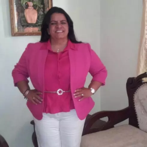 Mujer de 45 busca hombre para hacer pareja en Constanza, República Dominicana