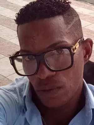 Hombre de 37 busca mujer para hacer pareja en Cienfuegos, Cuba