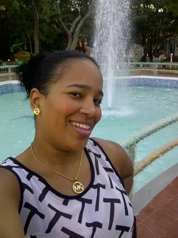 Mujer de 37 busca hombre para hacer pareja en Santo Domingo, República Dominicana