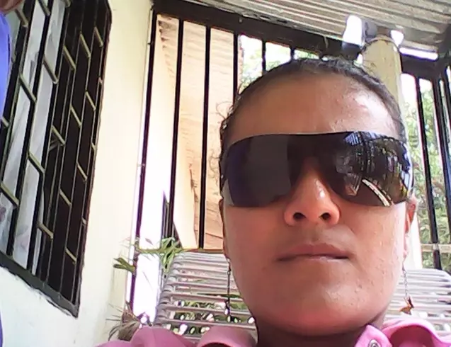 Mujer de 41 busca hombre para hacer pareja en Girardot, Colombia
