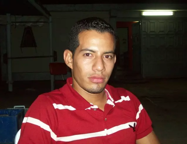 Chico de 34 busca chica para hacer pareja en El tigre, Venezuela