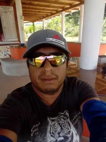 Hombre de 42 busca mujer para hacer pareja en Tarapoto, Perú