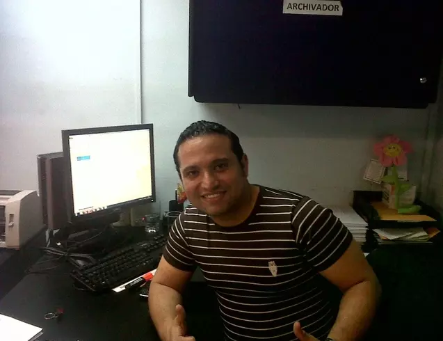Hombre de 43 busca mujer para hacer pareja en Guayaquil, Ecuador