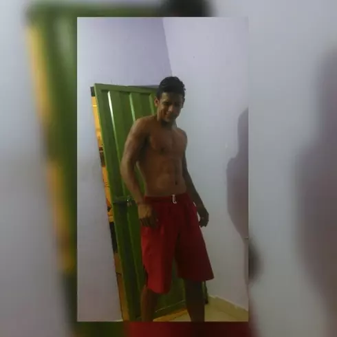 Chico de 26 busca chica para hacer pareja en Acarigua, Venezuela
