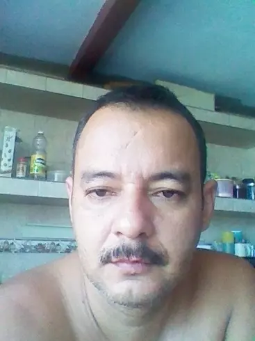 Hombre de 54 busca mujer para hacer pareja en Caracas, Venezuela