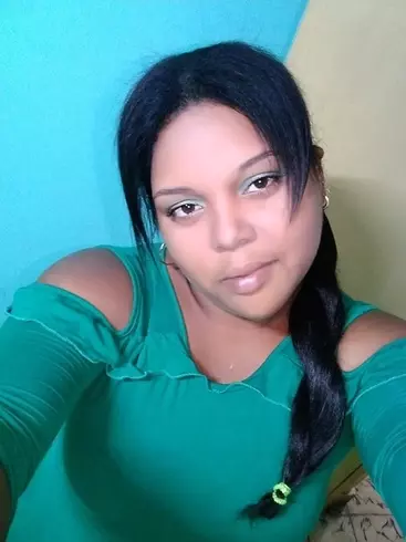 Chica de 31 busca chico para hacer pareja en Habana, Cuba