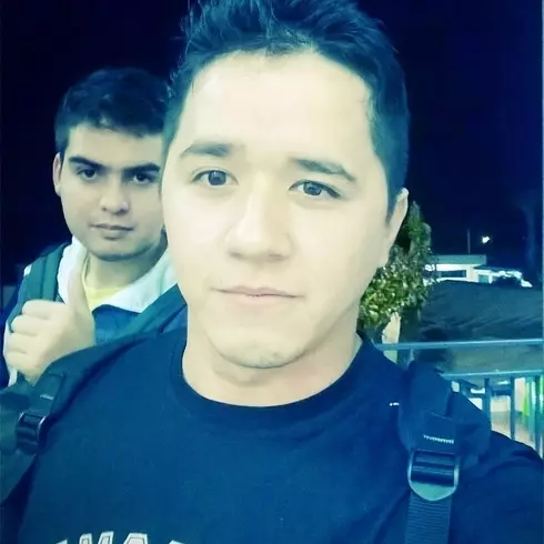 Chico de 29 busca chica para hacer pareja en Hernandarias, Paraguay