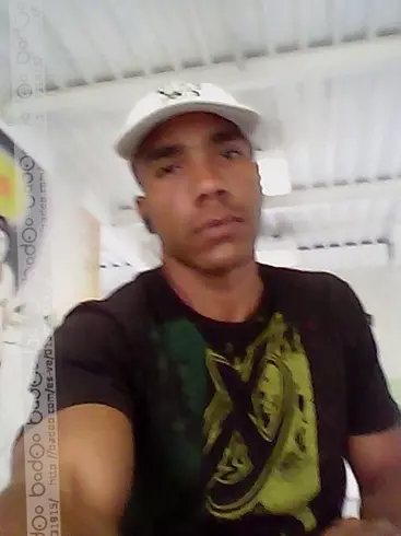 Hombre de 40 busca mujer para hacer pareja en Charallave, Venezuela
