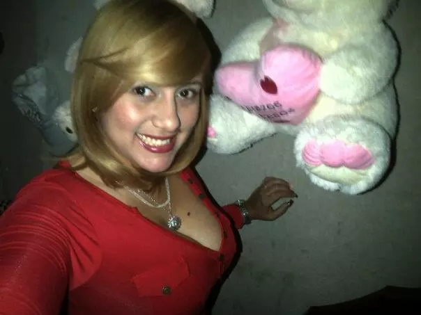 Mujer de 43 busca hombre para hacer pareja en Maracaibo, Venezuela