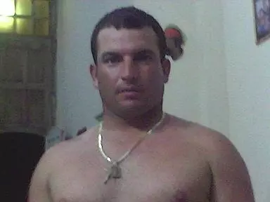 Hombre de 42 busca mujer para hacer pareja en Villa clara, Cuba