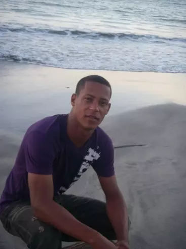 Hombre de 38 busca mujer para hacer pareja en el seibo, República Dominicana