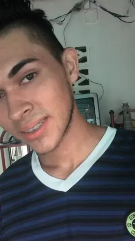 Chico de 23 busca chica para hacer pareja en El Vigia, Venezuela
