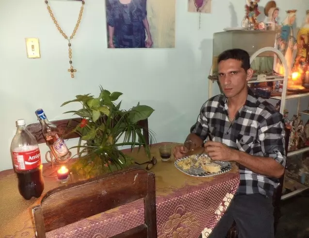 Hombre de 43 busca mujer para hacer pareja en San Felipe, Venezuela
