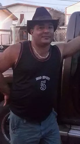 Hombre de 45 busca mujer para hacer pareja en Calixto, Cuba