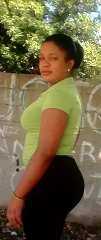 Chica de 29 busca chico para hacer pareja en Santo Domingo, República Dominicana