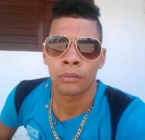 Hombre de 36 busca mujer para hacer pareja en Cuba