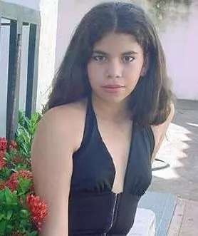 Chica de 32 busca chico para hacer pareja en Caracas, Venezuela
