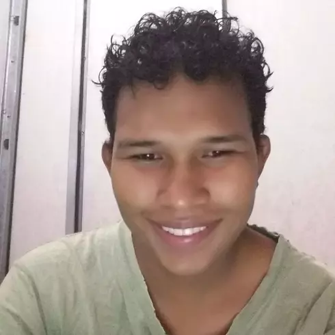 Chico de 32 busca chica para hacer pareja en Piura, Perú