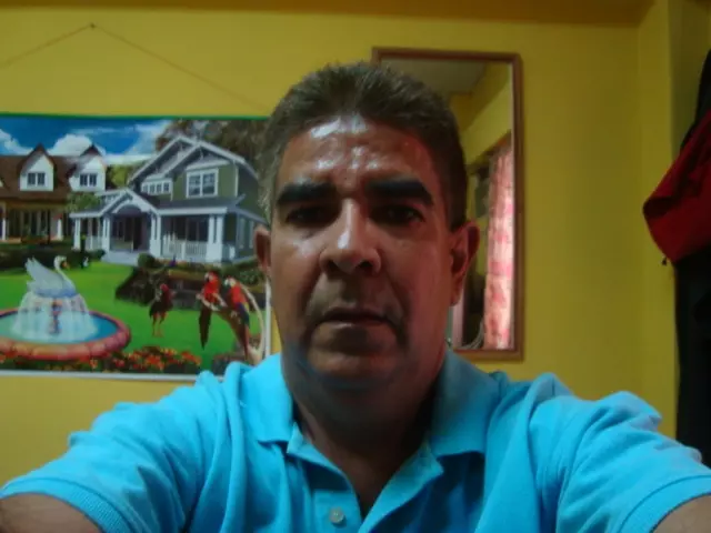 Hombre de 52 busca mujer para hacer pareja en Portoviejo, Ecuador