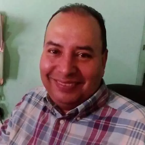 Hombre de 53 busca mujer para hacer pareja en San salvador, Salvador