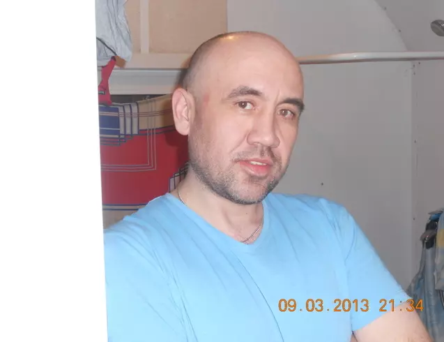 Hombre de 48 busca mujer para hacer pareja en Ufa, Rusia