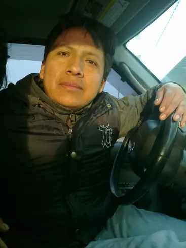 Hombre de 43 busca mujer para hacer pareja en Caleta Olivia, Bolivia