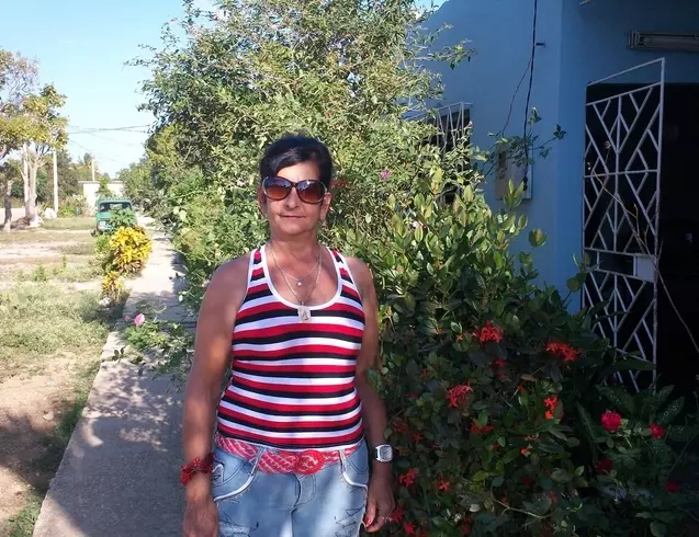 Mujer de 64 busca hombre para hacer pareja en Ciego de avila, Cuba