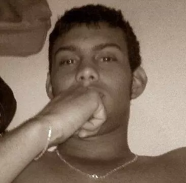 Chico de 30 busca chica para hacer pareja en Zulia, Venezuela