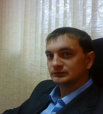 Hombre de 51 busca mujer para hacer pareja en Bratsk, Rusia