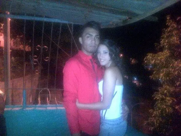 Chico de 32 busca chica para hacer pareja en Caracas, Venezuela
