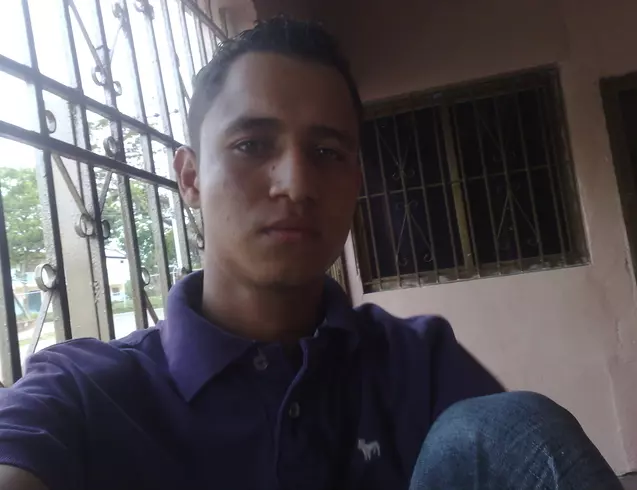 Chico de 32 busca chica para hacer pareja en Margarita, Venezuela