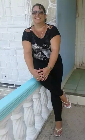 Mujer de 49 busca hombre para hacer pareja en Holguin/Banes, Cuba